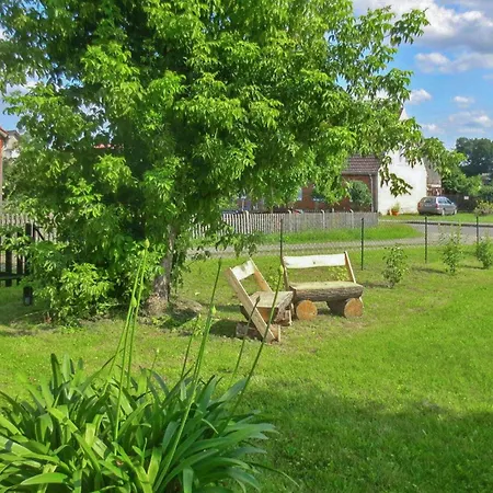 Ferienhaus Gruenow Holiday home *